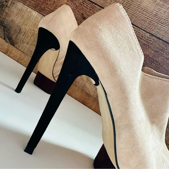 Zara Tan and Maroon Platform Heels - Picture 6 of 8